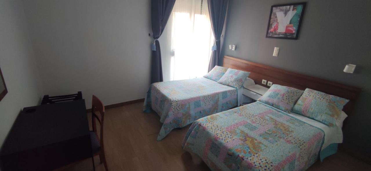 Hostal Felipe V Madrid Kültér fotó