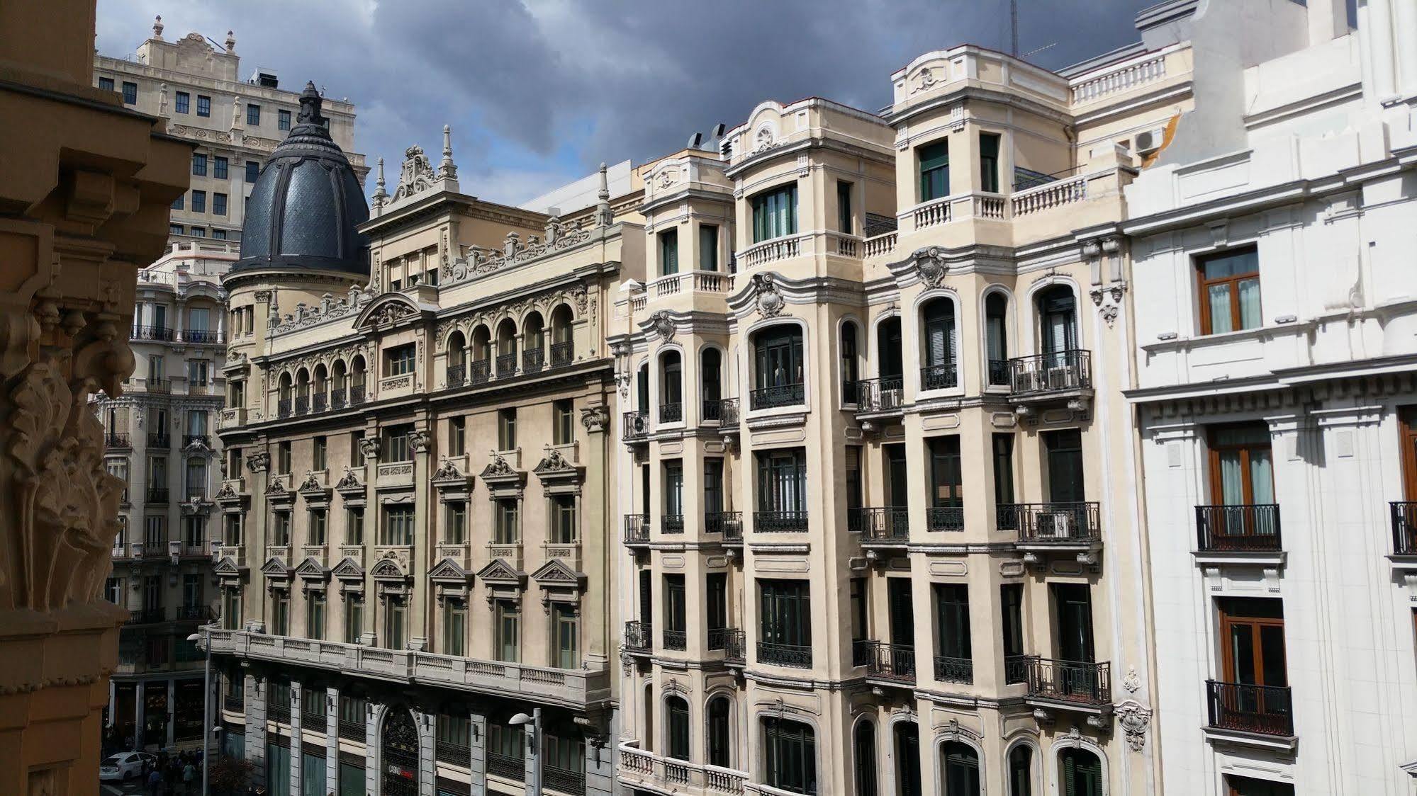 Hostal Felipe V Madrid Kültér fotó