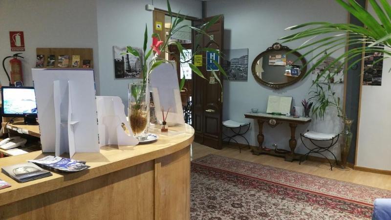 Hostal Felipe V Madrid Kültér fotó